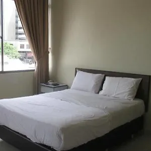Hotel Dragon & Phoenix Hotel